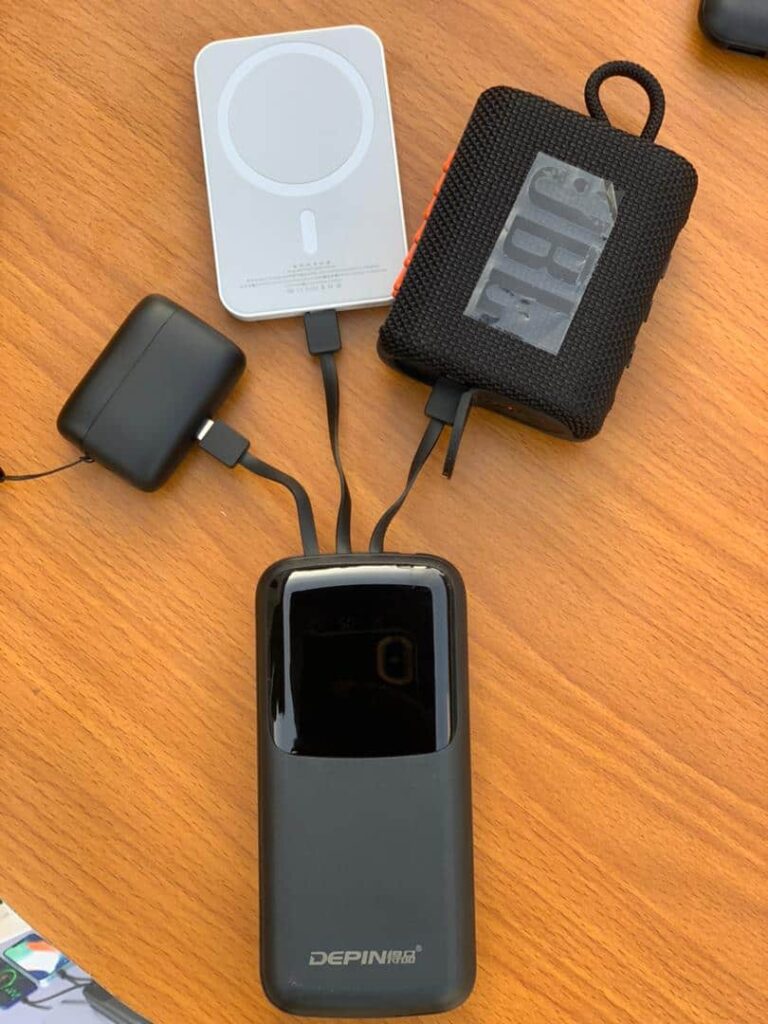 image de power banks haute capacité disponibles au Bénin